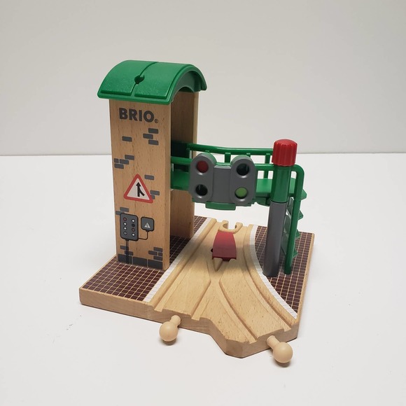 BRIO Other - BRIO 33674 Signal Station for Wooden Train Set